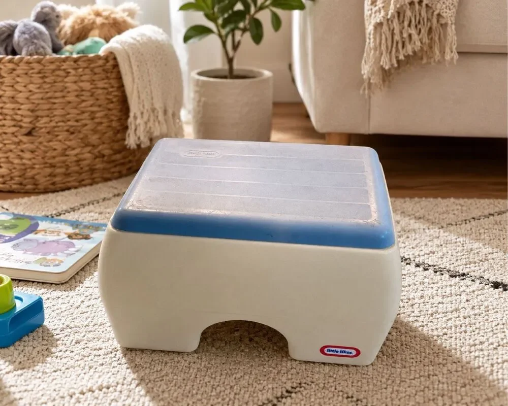 Little Tikes Child Toddler Step Stool Blue & White Sturdy Step-Up 1985 vintage